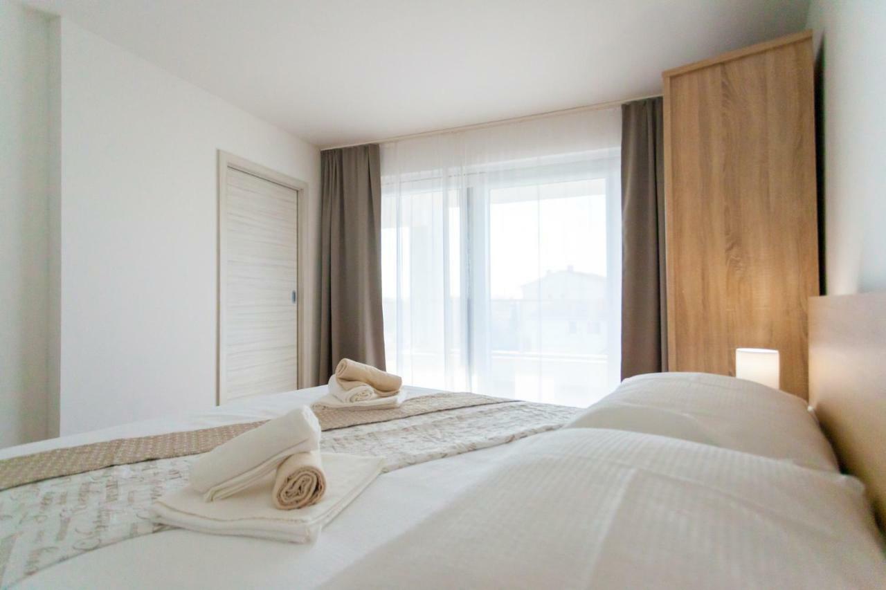 Apartments Kudec By El-Pi Tours มาลินสกา ภายนอก รูปภาพ