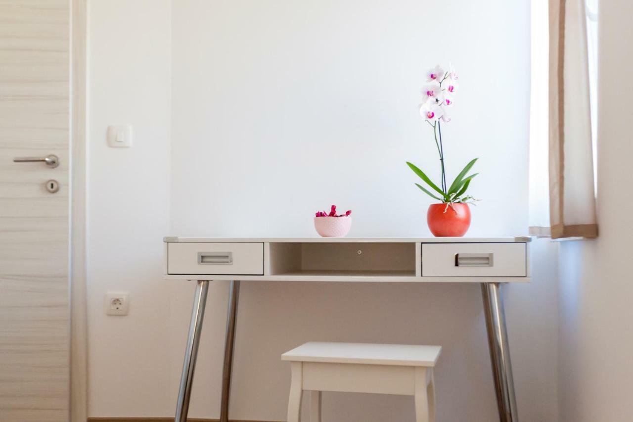 Apartments Kudec By El-Pi Tours มาลินสกา ภายนอก รูปภาพ